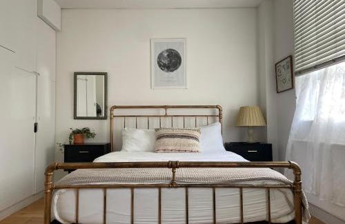 Spitalfields Apartment | Cosy Shoreditch flat