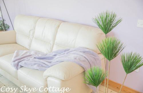Glenhinnisdal House | Cosy Skye Cottage
