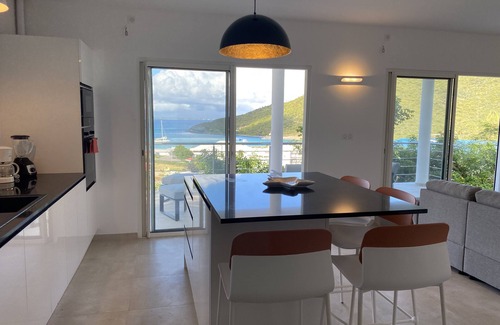 Anse Marcel Apartment | Cosy spacious appartment facing the sea with private garden