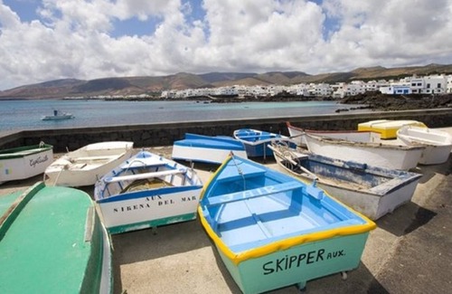 Punta Mujeres Villa | Cosy Studio apartment, set in a traditional village by the sea. Free wifi