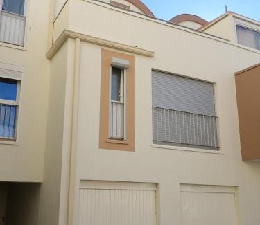 Port Rive Gauche Apartment | Cosy studio au bord de la plage