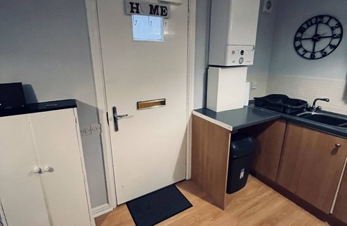 Montrose Apartment | Cosy studio flat
