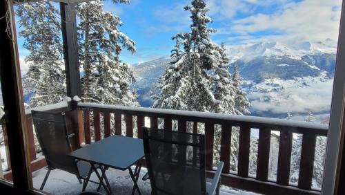Vex Apartment | Cosy studio for 4 near ski lift, HAMEAU C13