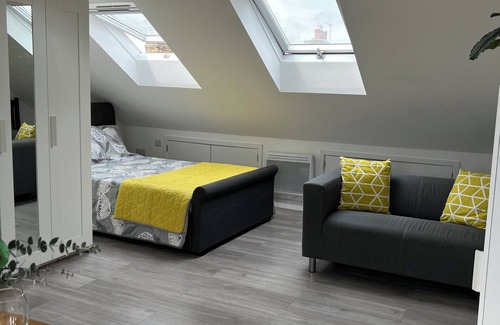 Tottenham Apartment | Cosy studio in vibrant London