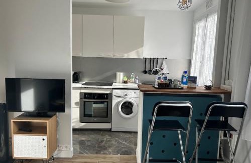 La Garenne-Colombes Apartment | Cosy studio proche de la Défense Arena