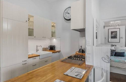 Hobart Central Business District Apartment | Cosy Studio The Maid Easy walking to City