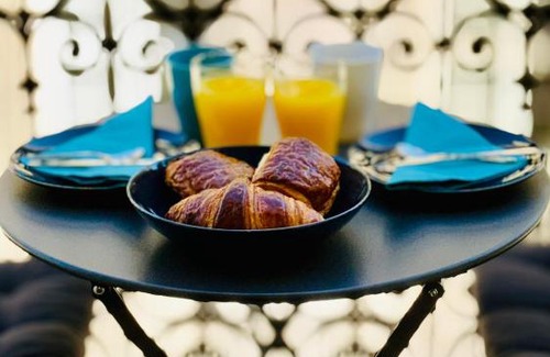 Sorbonne Apartment | Cosy Studio with balcony Paris Center - Sorbonne - Pantheon - Notre-Dame
