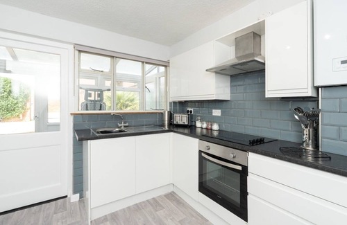 Portsmouth House | Cosy Stunning 3-BR Manor, Sleeps 8,Summer Discount