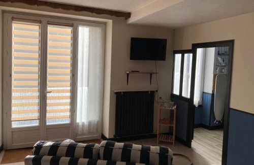 L'Isle-Jourdain Apartment | Cosy sudio apartment