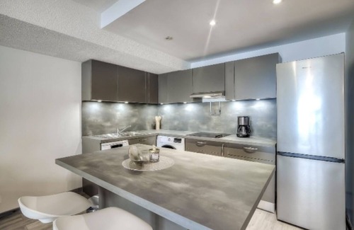 California - Pezou Apartment | Cosy, sunny studio less than 10 minutes from the beach!
