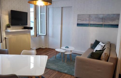 Faubourg North Apartment | Cosy T2 38m2 - Centre-Ville Dijon- Gare/Darcy