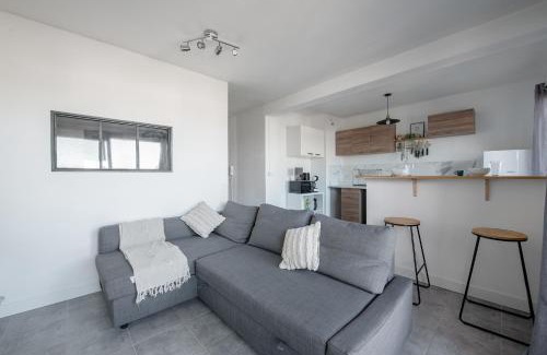 Papus Apartment | Cosy T2, terrasse privée et Parking