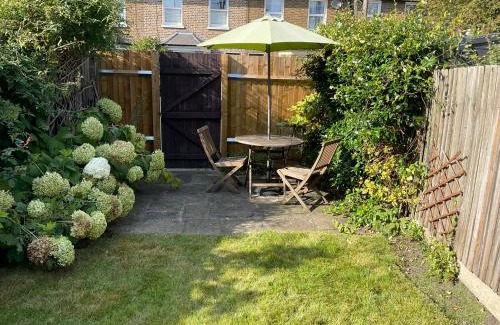 Lee Green House | Cosy three bedroom Hither Green Victorian House