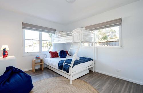 Torquay House | Cosy Torquay Beach Shack Minutes walk to the beach