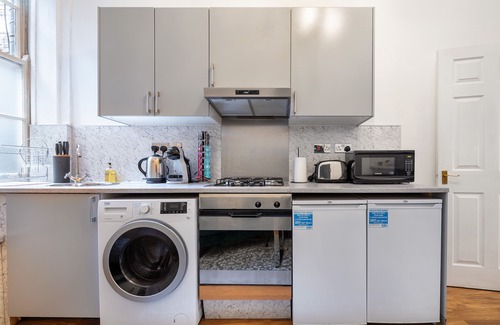 Soho Apartment | ^Cosy Two Bed AirCondisioned Apartment in Heart of Covent Garden London^