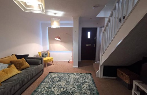Little Stoke Apartment | Cosy up in Palmers Leaze