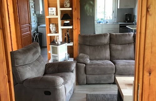 Lloret Blau House | Cosy villa 5 minutes from all beaches
