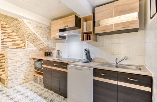 Ouveillan House | Cosy village house, 15 min from Narbonne
