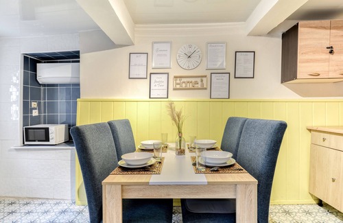 Ouveillan House | Cosy village house, 15 min from Narbonne