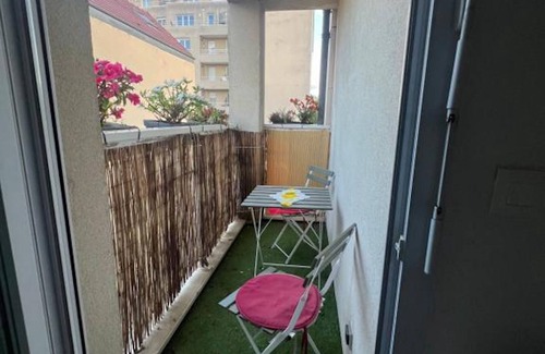 Asnieres-sur-Seine Apartment | Cosy whole apartment in Asnières sur Seine