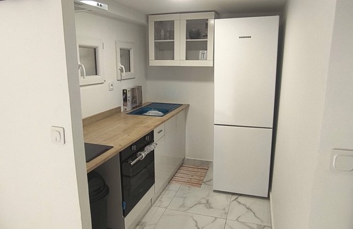 Le-Plessis-Trevise Apartment | Cosy with garden near Disney