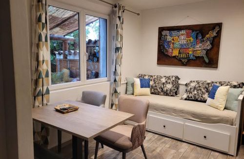 Frejus Plage Apartment | Cosy wood Loc T2 "Le Toucan"