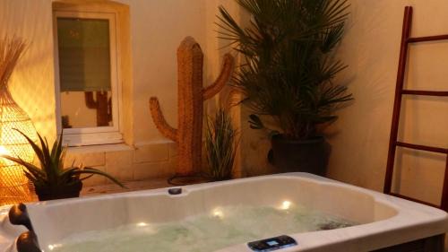 Gare-Jouvenet Apartment | CosyRouen Jacuzzi Parking gratuit