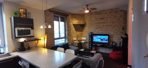 Faubourg-Raines Apartment | "Cosyterroir" Appartement DIJON 51m2 - Cité de la Gastronomie et du Vin - Arquebuse-Gare - commodités à 2 pas