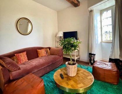Noyers-sur-Serein Apartment | Coté-Serein La Privilège de la Tour Madame