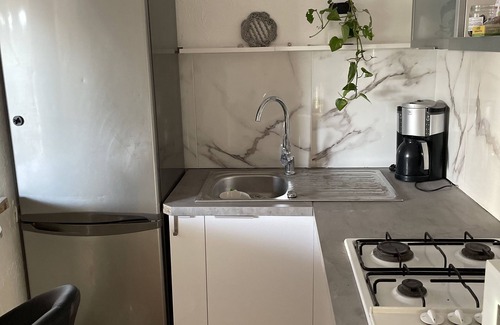 La Gaude Apartment | Cote d'azur apartment between Nice and Cannes with private pool access