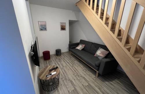Henriville Apartment | Cote Jardin, AMIENS 4-6 P