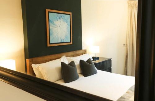 Cotham Apartment | Cotham Vale 2 bedroom property