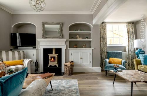 Broadway House | Cotsall House