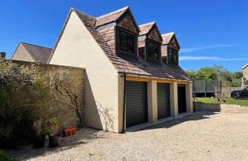 Cirencester Apartment | Cotswold self-catering apartment