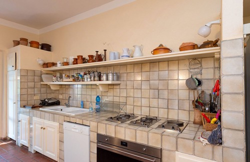 Casino di Terra Cottage | Cottage 'Casale Per 14 Persone' with Shared Pool, Wi-Fi and Air Conditioning