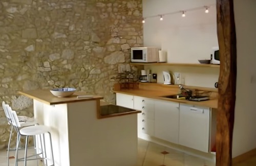 Velines Apartment | Cottage Rembrandt – Sleeps 5