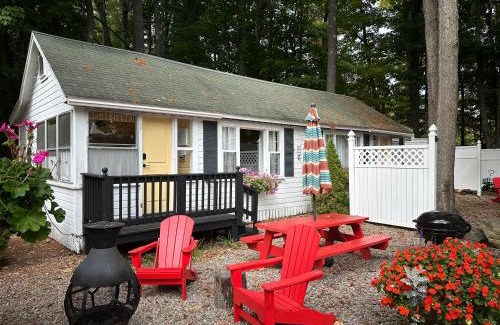 Wolfeboro Apartment | Cottage 11 - 1 Bed/1 Bath w/Private Courtyard