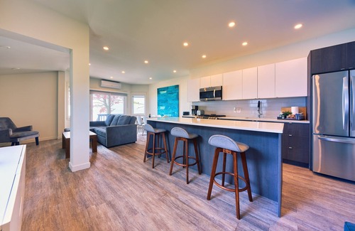 Wainfleet Cottage | Cottage 12: Beachfront Cottage Escape