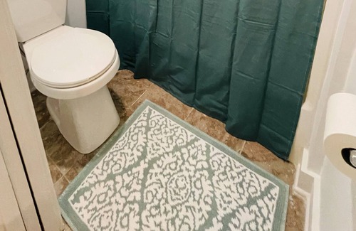 St. Simons Island Cottage | Cottage 15min from the Beach, Pets welcome