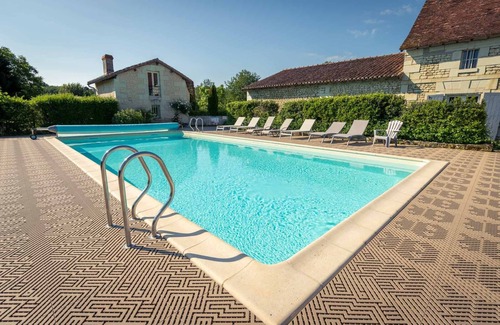 Saires House | Cottage * 2/4 people the Petit Manoir