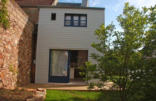 Feuguerolles-Bully Cottage | cottage 3/4 people near CAEN very well equipped, warm welcome