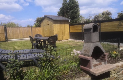 Matignon House | Cottage 3 * "Les Hortensias" renovated in a quiet MATIGNON-Fenced-Parking