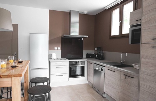 Ax-les-Thermes Apartment | cottage 4 * 300 m ski-terrace 100 m²-private parking-sauna-wifi- gym