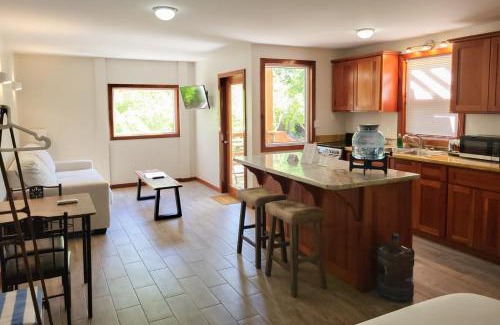 Caye Caulker House | Cottage 4 at Island Pearl Gold Standard Certified