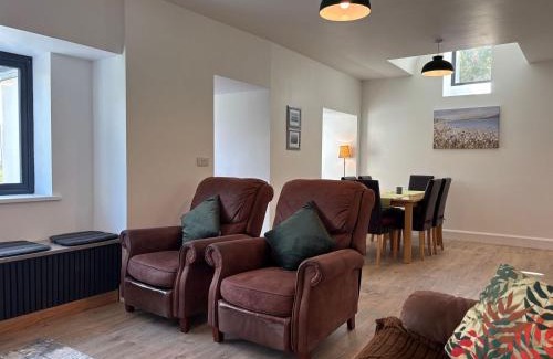 Roundstone House | Cottage 486 - Roundstone
