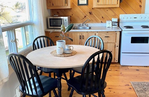 French River Cottage | Cottage #5 - 1 bedroom - pet friendly!