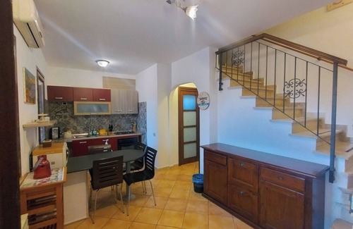 Maddalenedda House | Cottage 5 min. walk from Magdalena beach and close to all services.