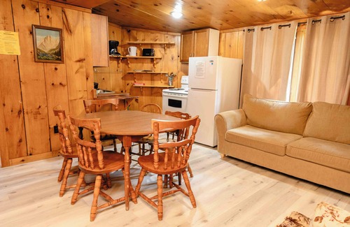 Sauble Beach Cottage | Cottage #5 - Sauble Beach Front