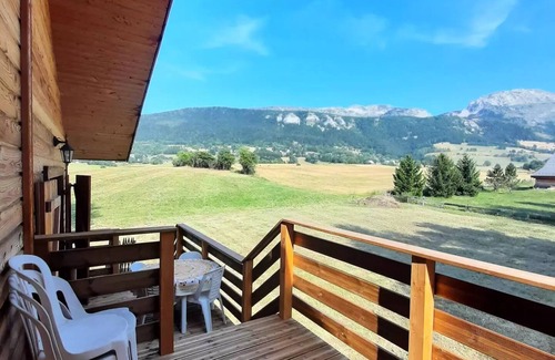Lans-en-Vercors Ski Chalet | Cottage 50 - Beautiful chalet with open view