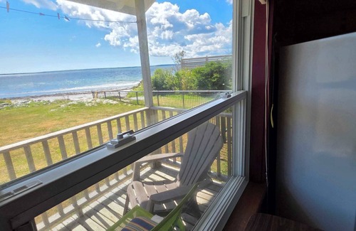 Hunts Point Cabin | Cottage # 9 Hunts Point Beach Cottages - 1 bedroom